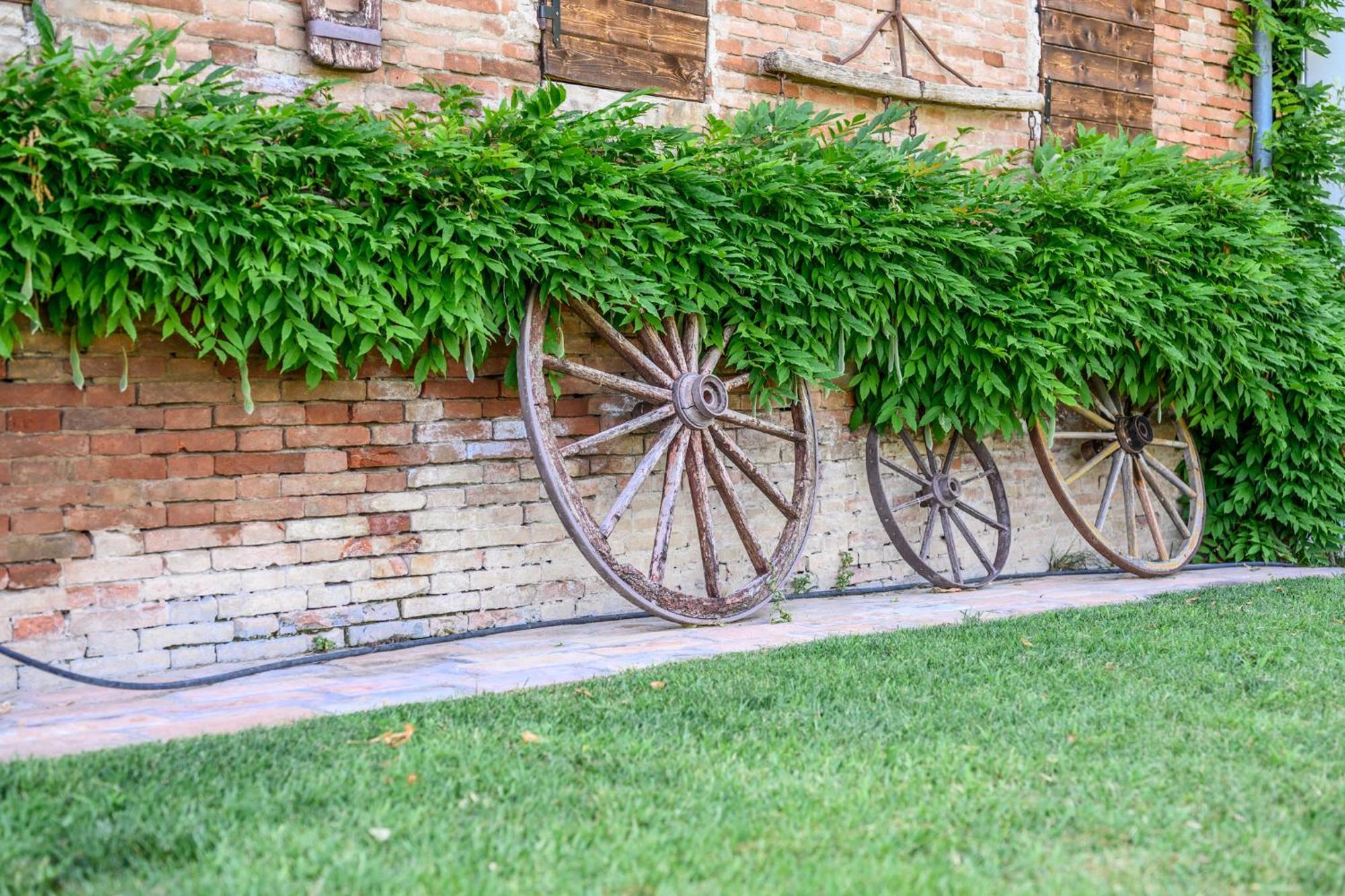 La Casa Di Valeria - Modena Acomodação com café da manhã Exterior foto