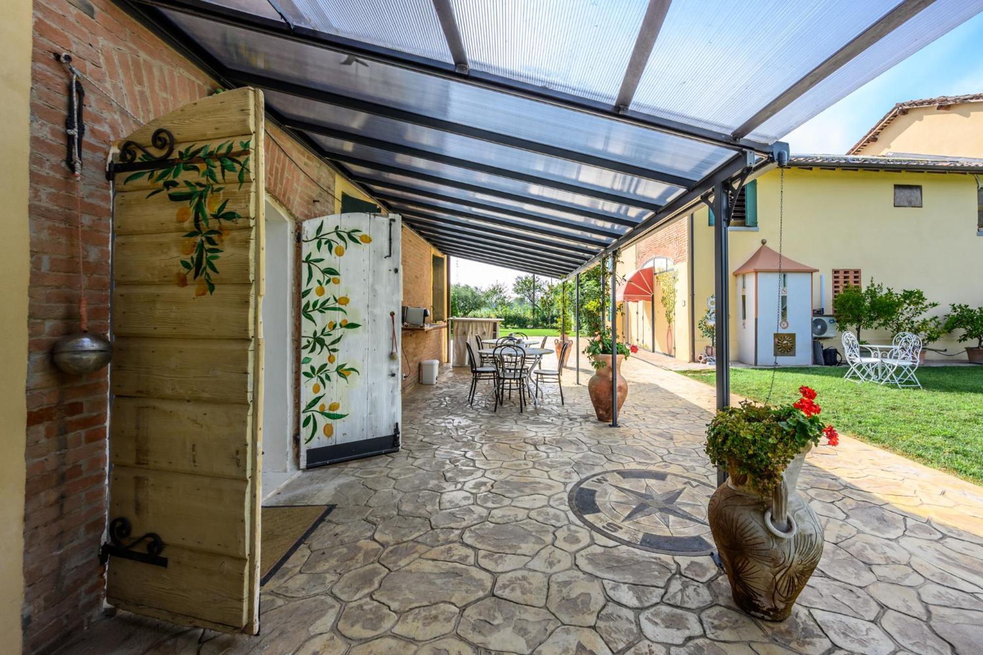 La Casa Di Valeria - Modena Acomodação com café da manhã Exterior foto