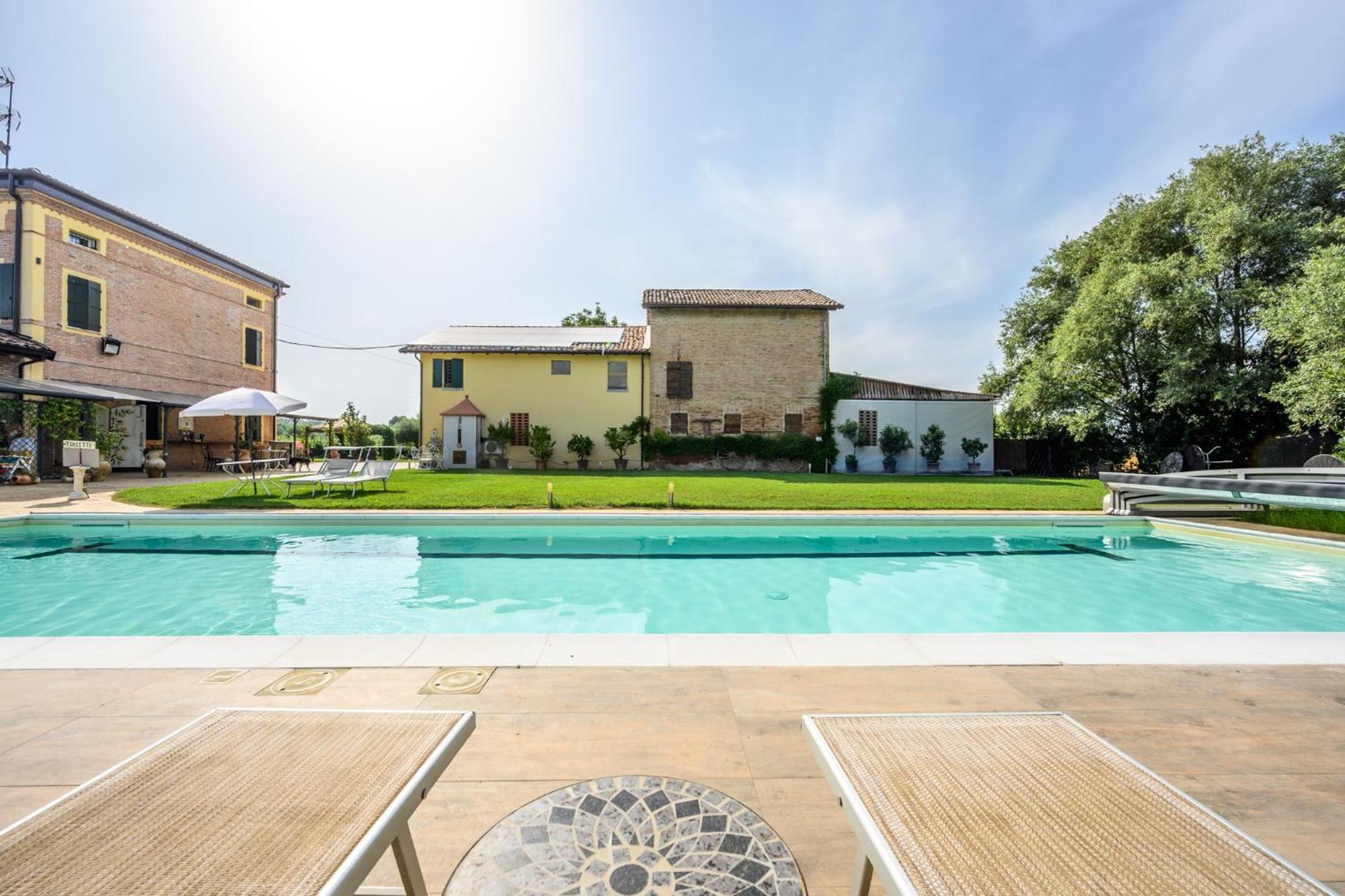 La Casa Di Valeria - Modena Acomodação com café da manhã Exterior foto