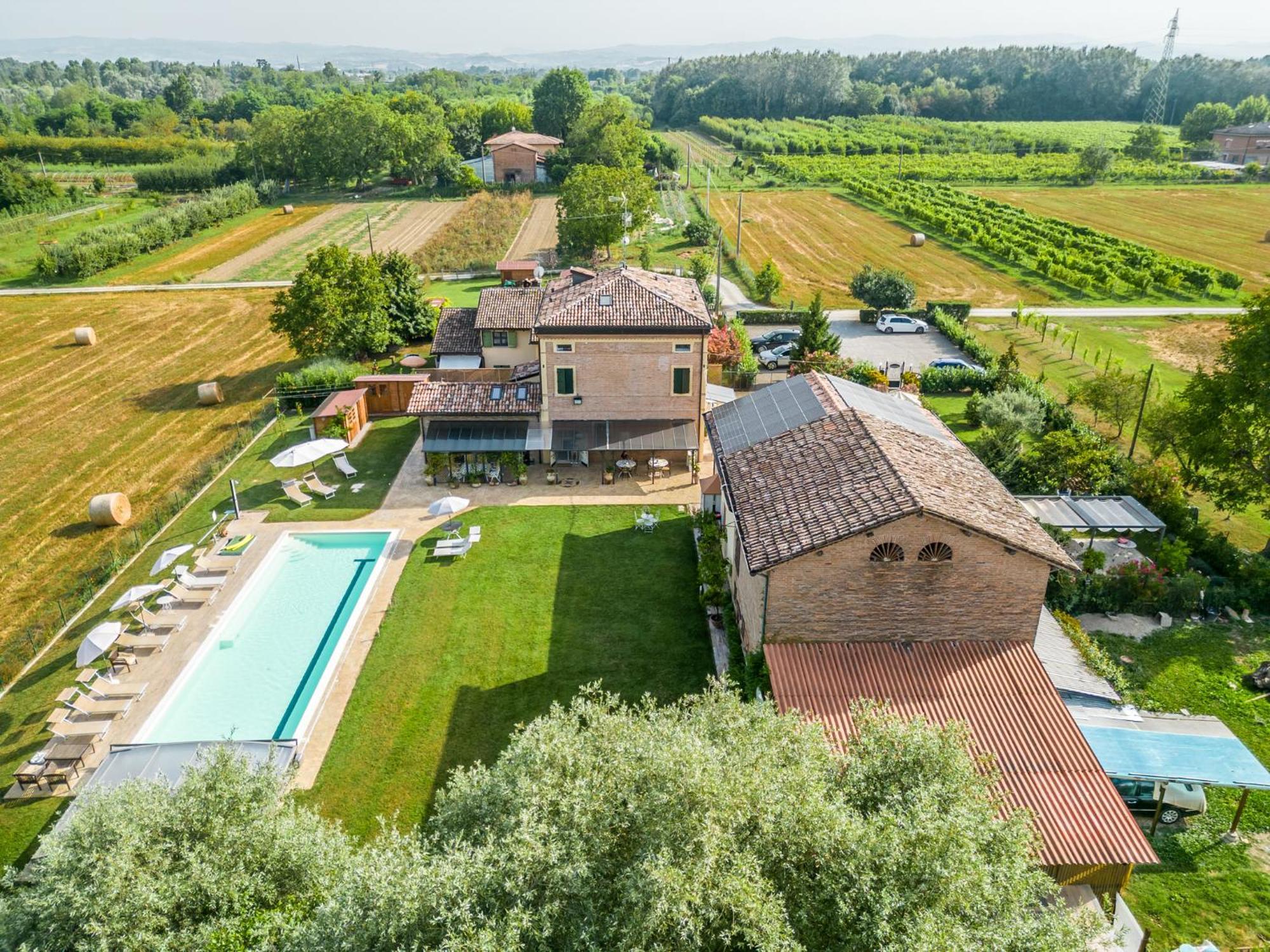La Casa Di Valeria - Modena Acomodação com café da manhã Exterior foto