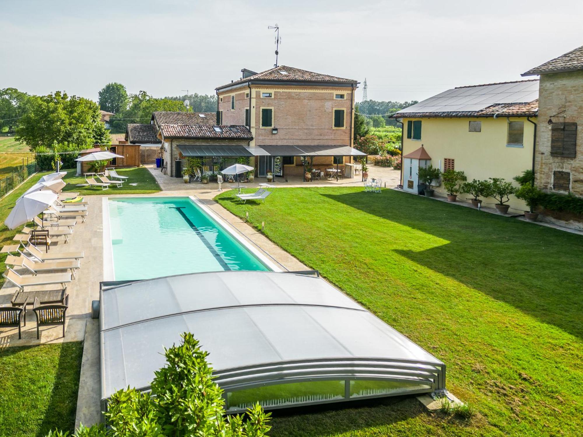 La Casa Di Valeria - Modena Acomodação com café da manhã Exterior foto